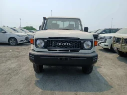 Toyota Land Cruiser 4.2 Single Cabin Pickup Diesel Manual