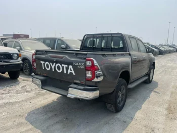 Toyota Hilux 4×4 Double Cabin 2.4 Diesel GLX Automatic