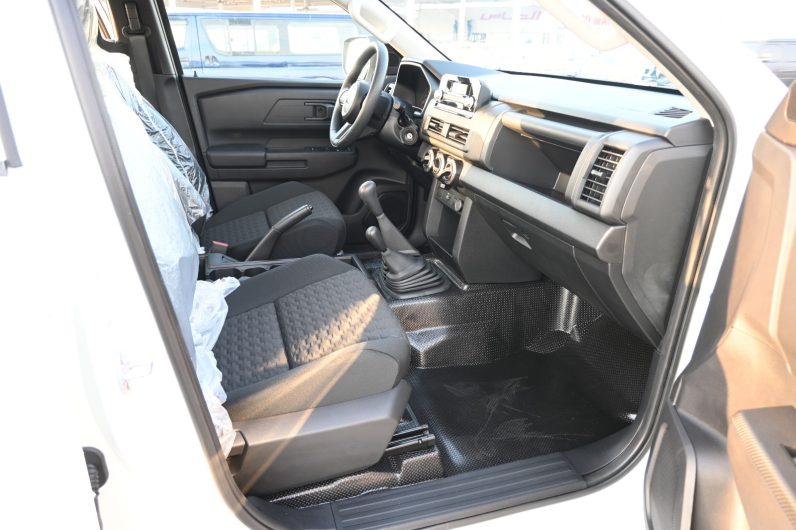 2025MY – MITSUBISHI L200 2.4L PETROL DCABIN 4X4 GL 5MT MID-LINE